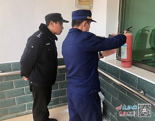 浮梁縣消防救援大隊開展消防產品監(jiān)督檢查 圖